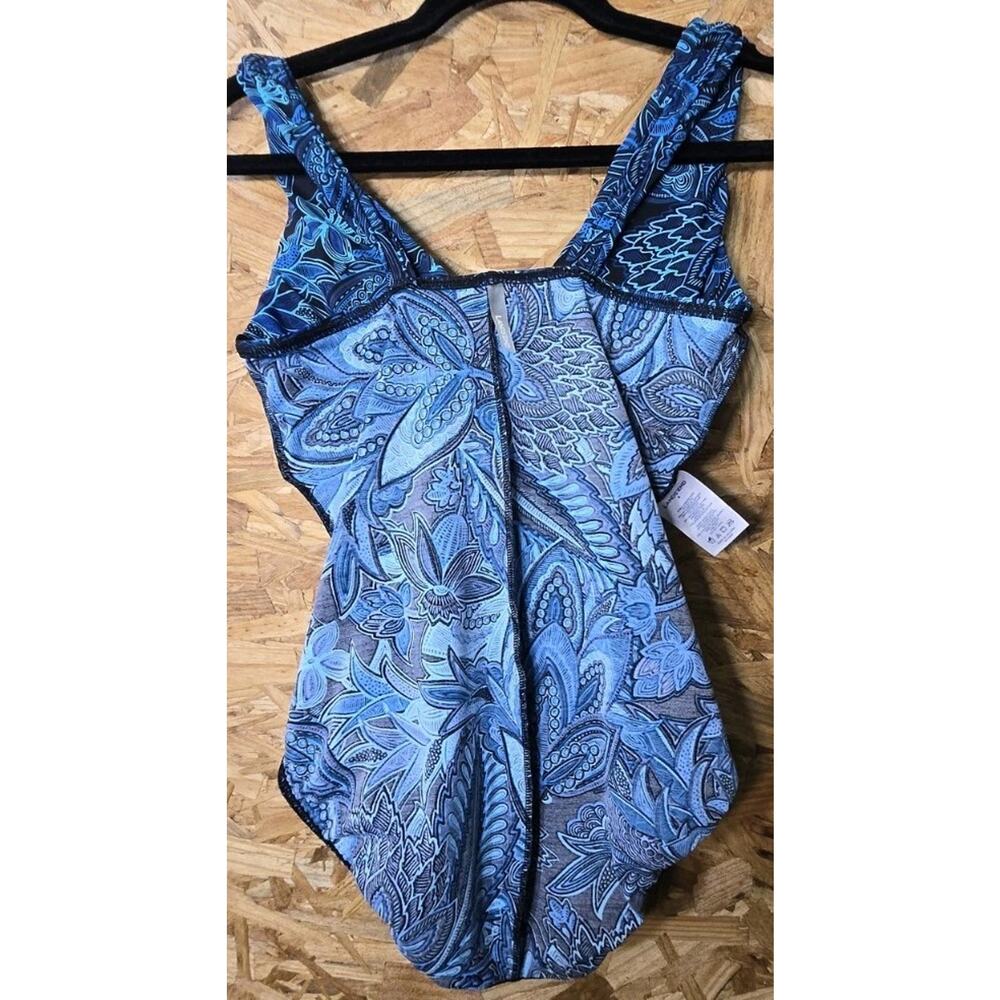 Lands End Women’s Sz6 One Piece Swim Suit Swimming Suit Bra Support - Picture 10 of 11